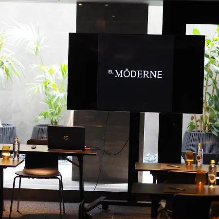 El Moderne 4*