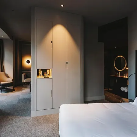 El Moderne 4* ヒホン