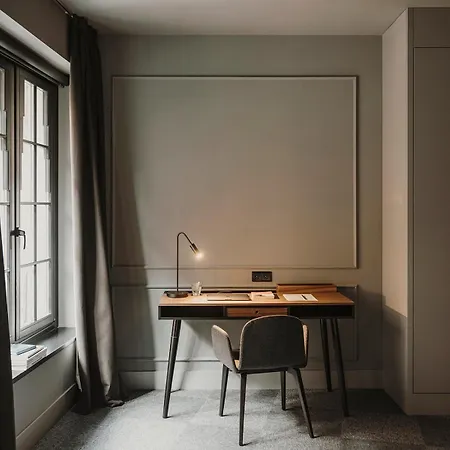 El Moderne ホテル 4*