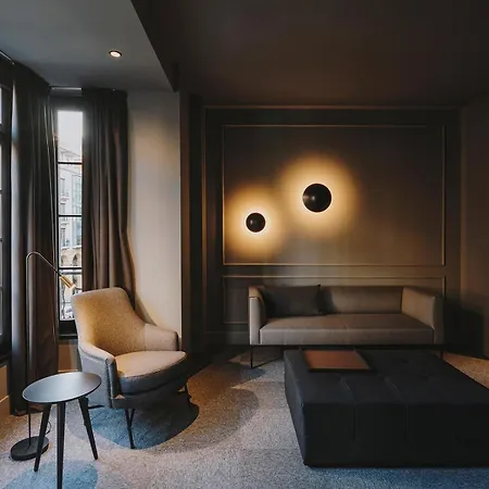 ホテル El Moderne