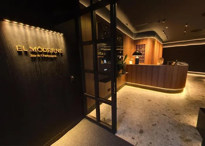 El Môderne 4*